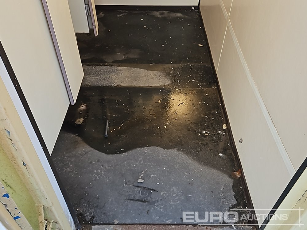 Морски контейнер 12' x 9'  Containerised Toilet Unit (Canmot Be Reconsigned): снимка 12