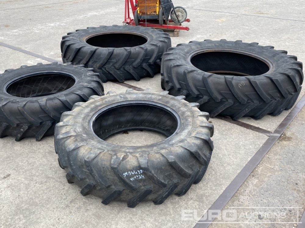 18.4 R38 Michelin Tyres (2 of) & 14.9 R28 Michelin Tyres (2 of) - Гума: снимка 3 18.4 R38 Michelin Tyres (2 of) & 14.9 R28 Michelin Tyres (2 of) - Гума: снимка 3