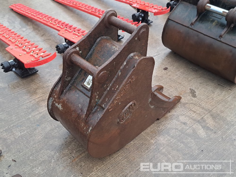 18" Geith Digging Bucket 50mm Pin to suit 6-8 Ton Excavator - Кофа: снимка 3 18" Geith Digging Bucket 50mm Pin to suit 6-8 Ton Excavator - Кофа: снимка 3