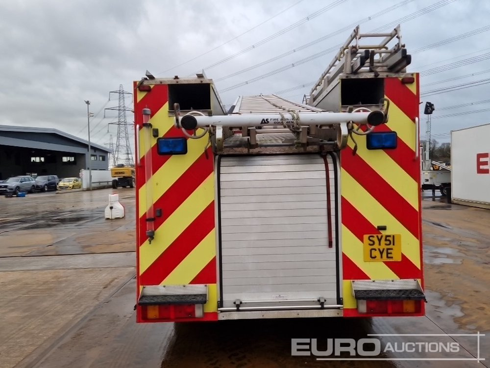 2001 MAN 4x2 Fire Engine, Manual Gearbox (Reg. Docs. Available) - Пожарна кола: снимка 4 2001 MAN 4x2 Fire Engine, Manual Gearbox (Reg. Docs. Available) - Пожарна кола: снимка 4