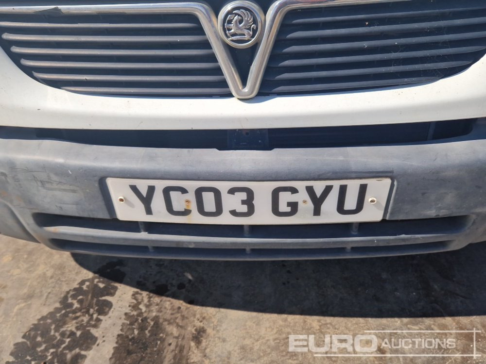 Бордови бус 2003 Vauxhall Movano: снимка 36