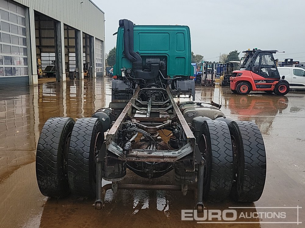 2005 DAF CF65.220 - Шаси кабина: снимка 4 2005 DAF CF65.220 - Шаси кабина: снимка 4