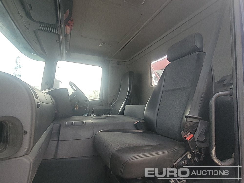 Мултилифт с кука камион 2005 Scania P380: снимка 35