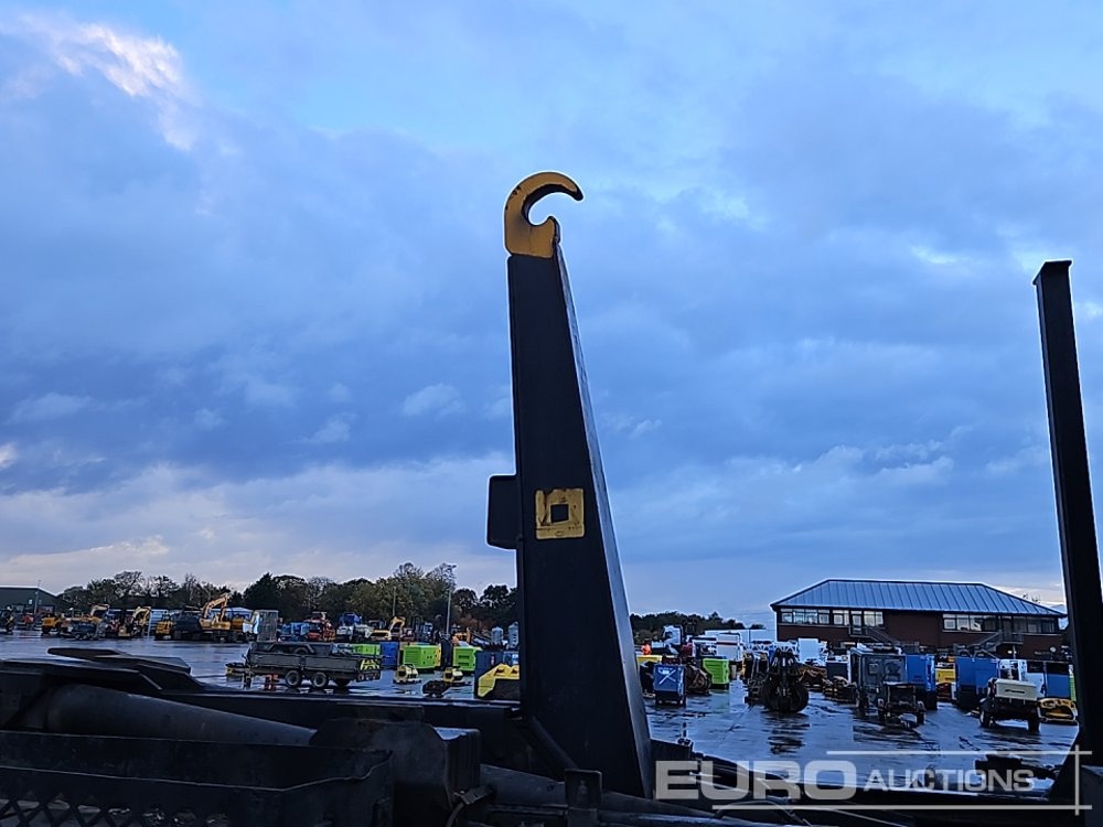 Мултилифт с кука камион 2005 Volvo FM12 340: снимка 38 Мултилифт с кука камион 2005 Volvo FM12 340: снимка 38