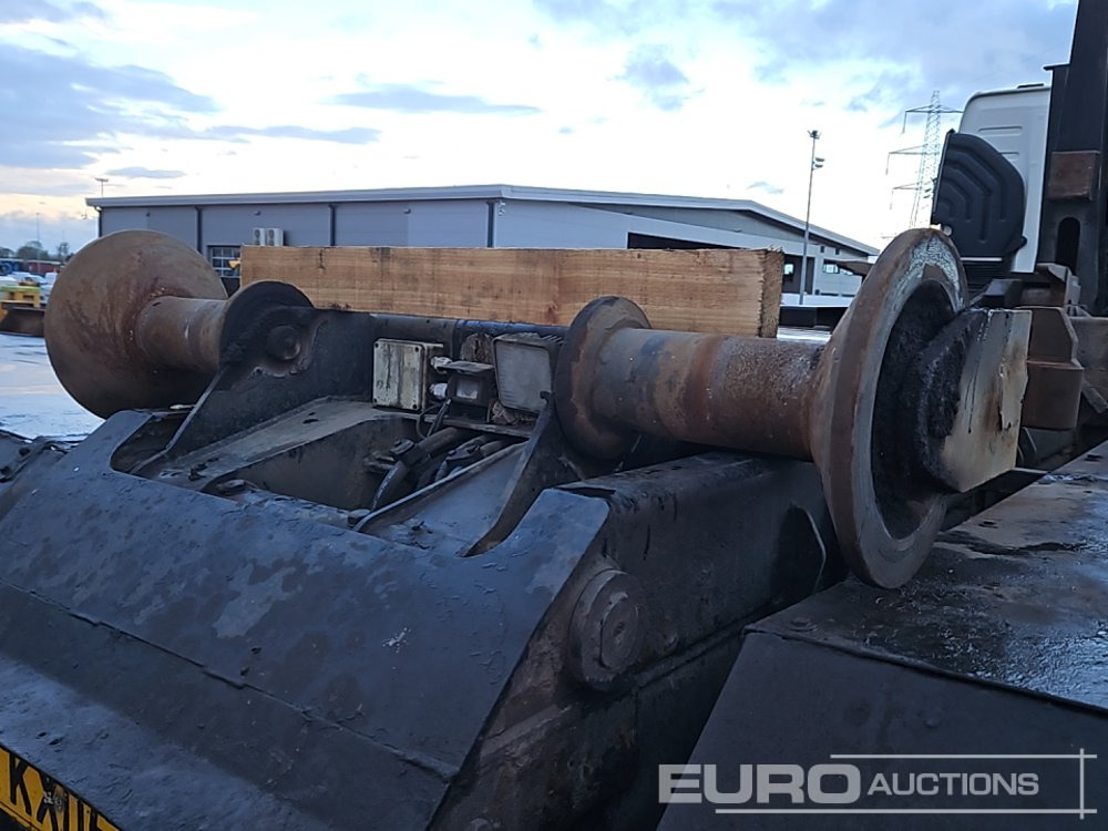 Мултилифт с кука камион 2005 Volvo FM12 340: снимка 33 Мултилифт с кука камион 2005 Volvo FM12 340: снимка 33