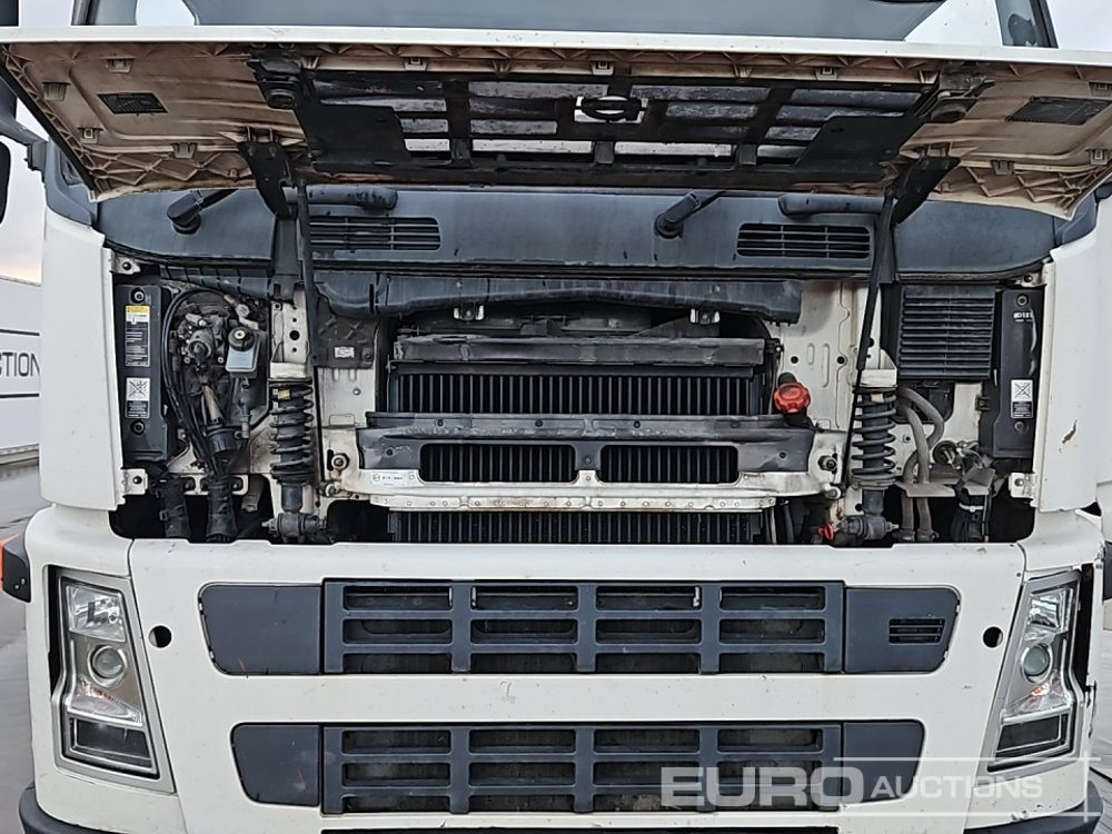 Мултилифт с кука камион 2005 Volvo FM12 340: снимка 17 Мултилифт с кука камион 2005 Volvo FM12 340: снимка 17