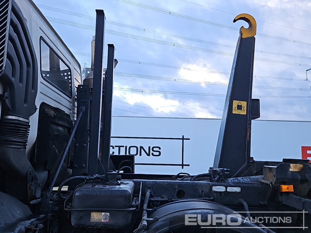 Мултилифт с кука камион 2005 Volvo FM12 340: снимка 25 Мултилифт с кука камион 2005 Volvo FM12 340: снимка 25