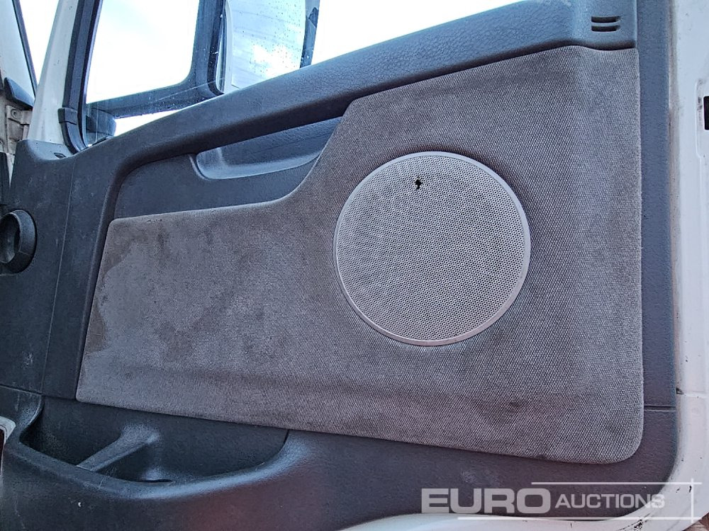 Мултилифт с кука камион 2005 Volvo FM12 340: снимка 40 Мултилифт с кука камион 2005 Volvo FM12 340: снимка 40