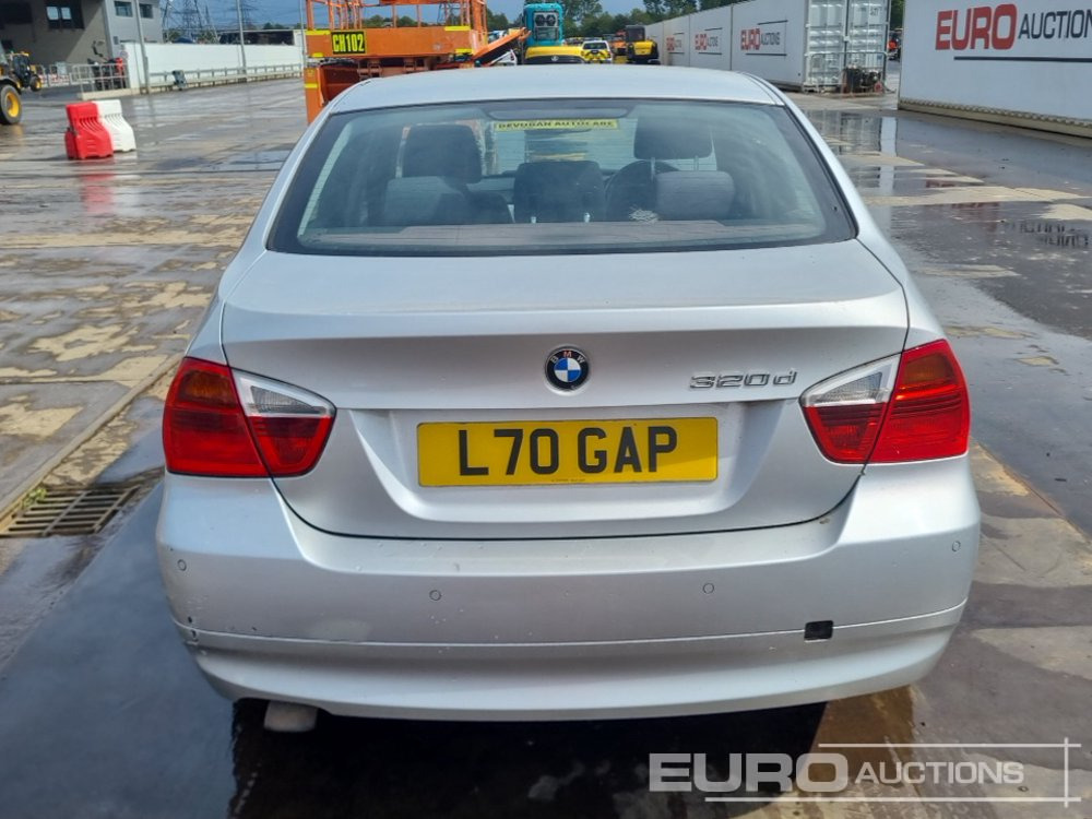 2006 BMW 320D - Лек автомобил: снимка 4 2006 BMW 320D - Лек автомобил: снимка 4