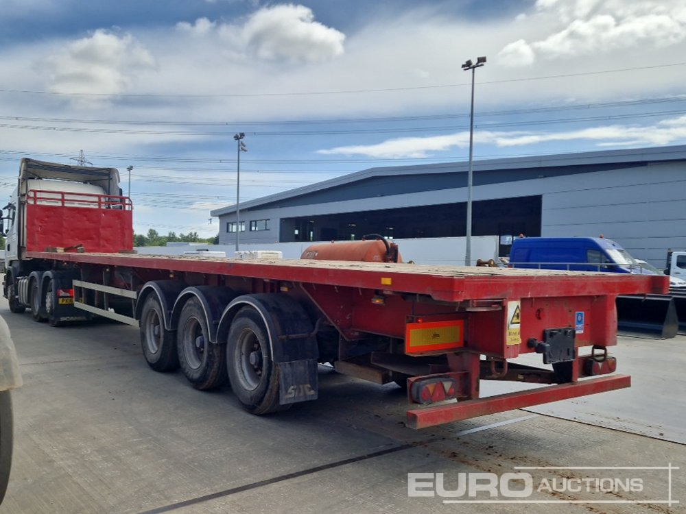 2008 SDC Trailers Tri Axle Extendable Flatbed Trailer - Бордово полуремарке/ Платформа: снимка 3 2008 SDC Trailers Tri Axle Extendable Flatbed Trailer - Бордово полуремарке/ Платформа: снимка 3