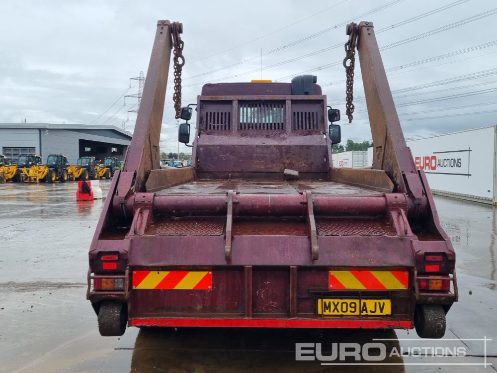 2009 DAF LF55-220 - Мултилифт за контейнери камион: снимка 4 2009 DAF LF55-220 - Мултилифт за контейнери камион: снимка 4