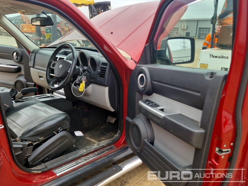 Джип 2009 Dodge Nitro: снимка 26