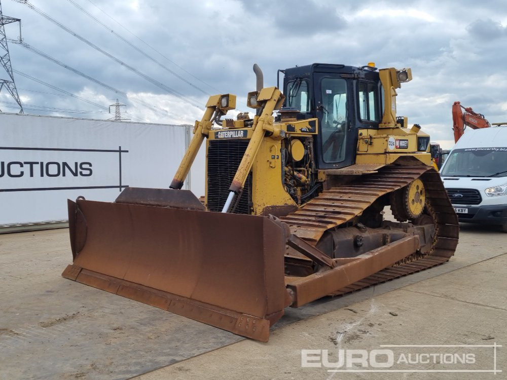 2010 CAT D6T - Булдозер: снимка 1 2010 CAT D6T - Булдозер: снимка 1