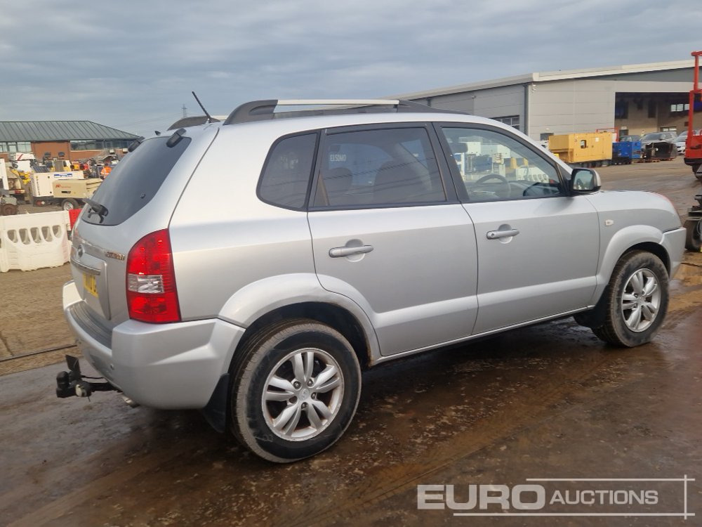 2010 Hyundai Tucson - Джип: снимка 5 2010 Hyundai Tucson - Джип: снимка 5