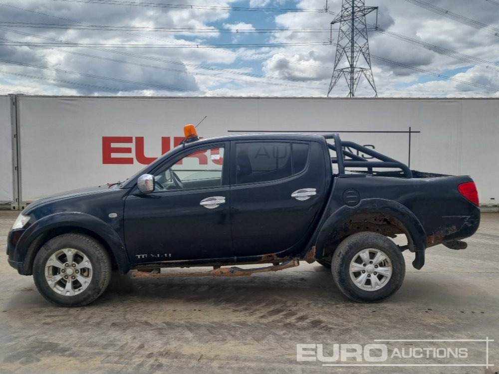 2010 Mitsubishi L200 - Пикап: снимка 2 2010 Mitsubishi L200 - Пикап: снимка 2