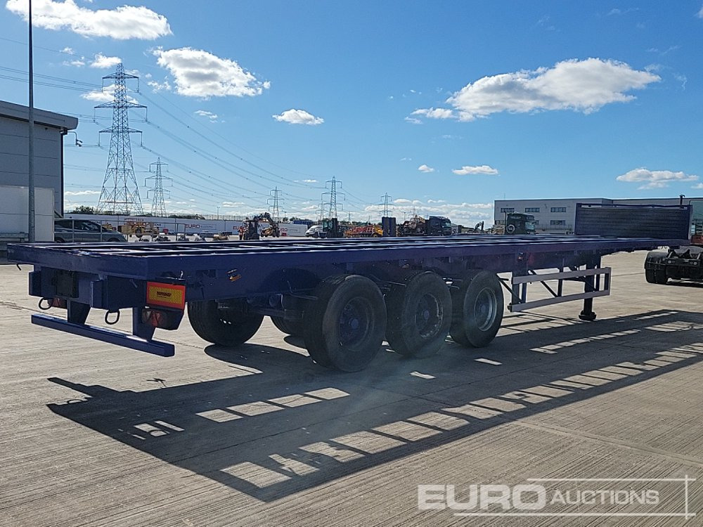 2010 SDC Tri Axle Flat Bed Trailer - Бордово полуремарке/ Платформа: снимка 5 2010 SDC Tri Axle Flat Bed Trailer - Бордово полуремарке/ Платформа: снимка 5