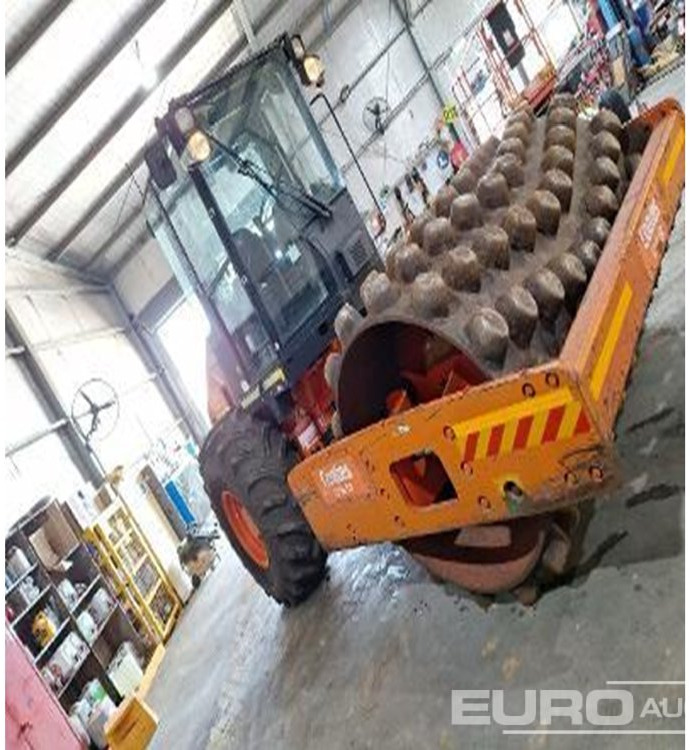 2011 CAT CP533E - Валяк: снимка 2 2011 CAT CP533E - Валяк: снимка 2