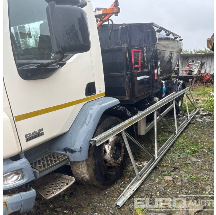 2011 DAF LF55-220 - Бордови камион: снимка 2 2011 DAF LF55-220 - Бордови камион: снимка 2