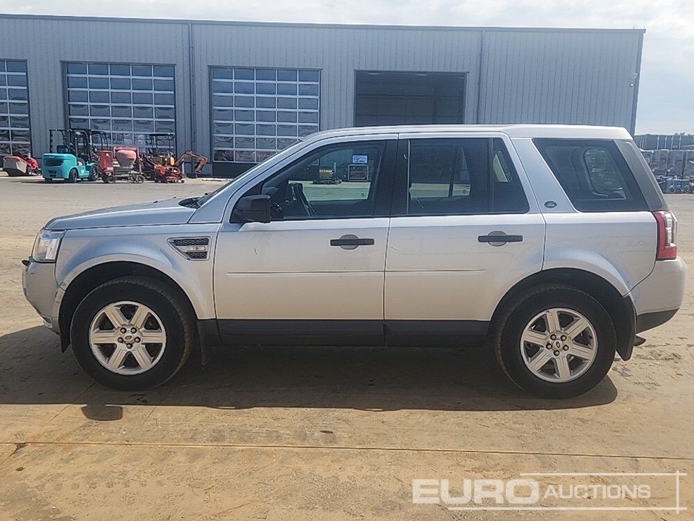 2011 Land Rover Freelander - Джип: снимка 2 2011 Land Rover Freelander - Джип: снимка 2