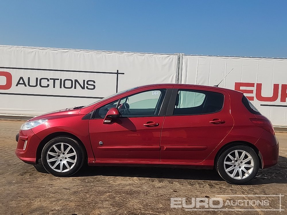 2011 Peugeot 308 - Лек автомобил: снимка 2 2011 Peugeot 308 - Лек автомобил: снимка 2