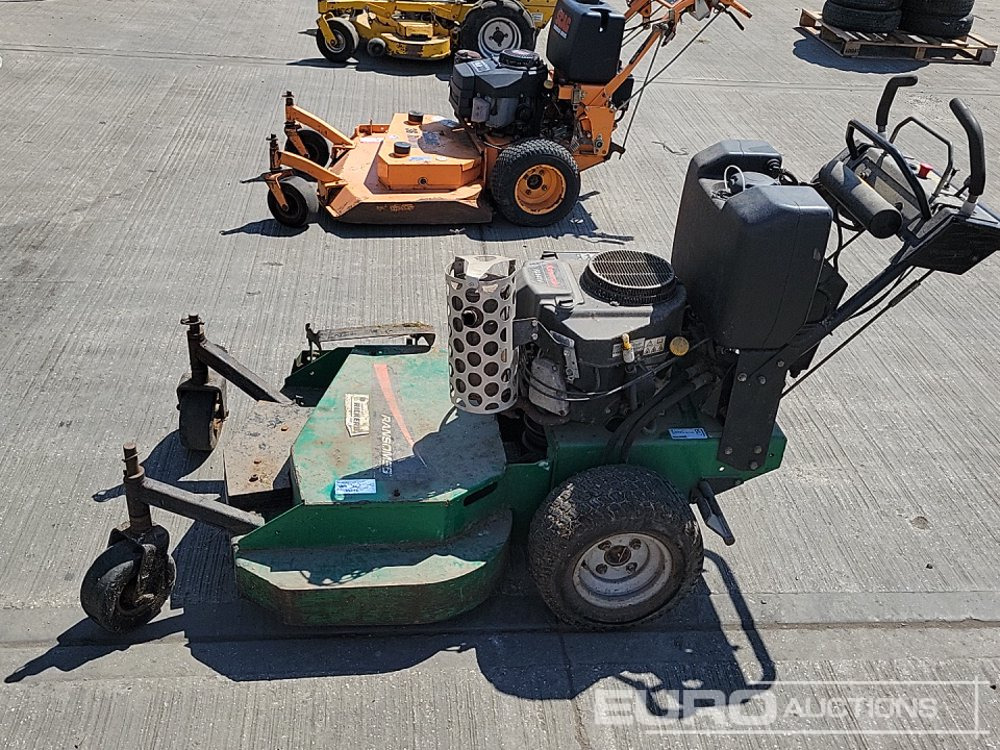 2011 Ransomes Pedestrian Petrol Lawn Mower, Kawasaki Engine - Строително оборудване: снимка 2 2011 Ransomes Pedestrian Petrol Lawn Mower, Kawasaki Engine - Строително оборудване: снимка 2