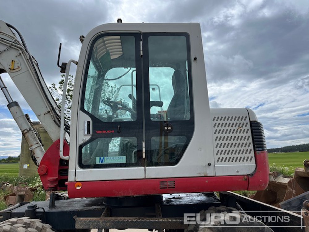 2011 Takeuchi TB175W - Колесен багер: снимка 2 2011 Takeuchi TB175W - Колесен багер: снимка 2
