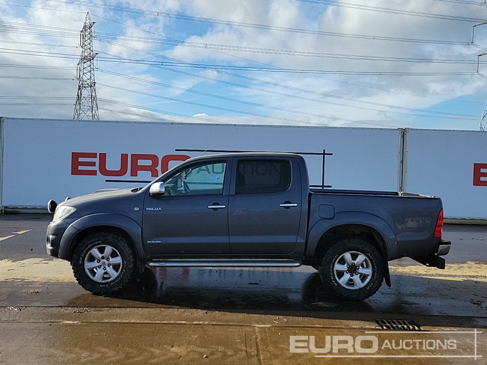 2011 Toyota Hilux - Пикап: снимка 2 2011 Toyota Hilux - Пикап: снимка 2