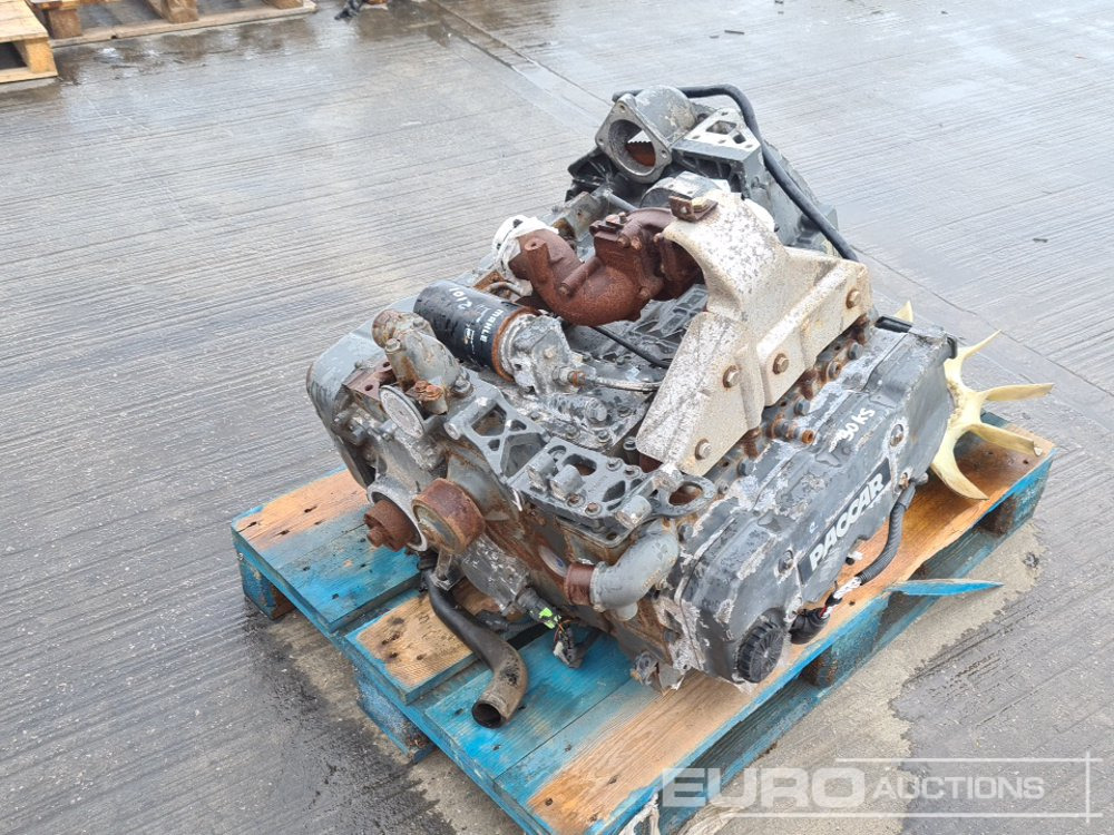 2012 DAF 4 Cylinder Engine - Двигател: снимка 1 2012 DAF 4 Cylinder Engine - Двигател: снимка 1