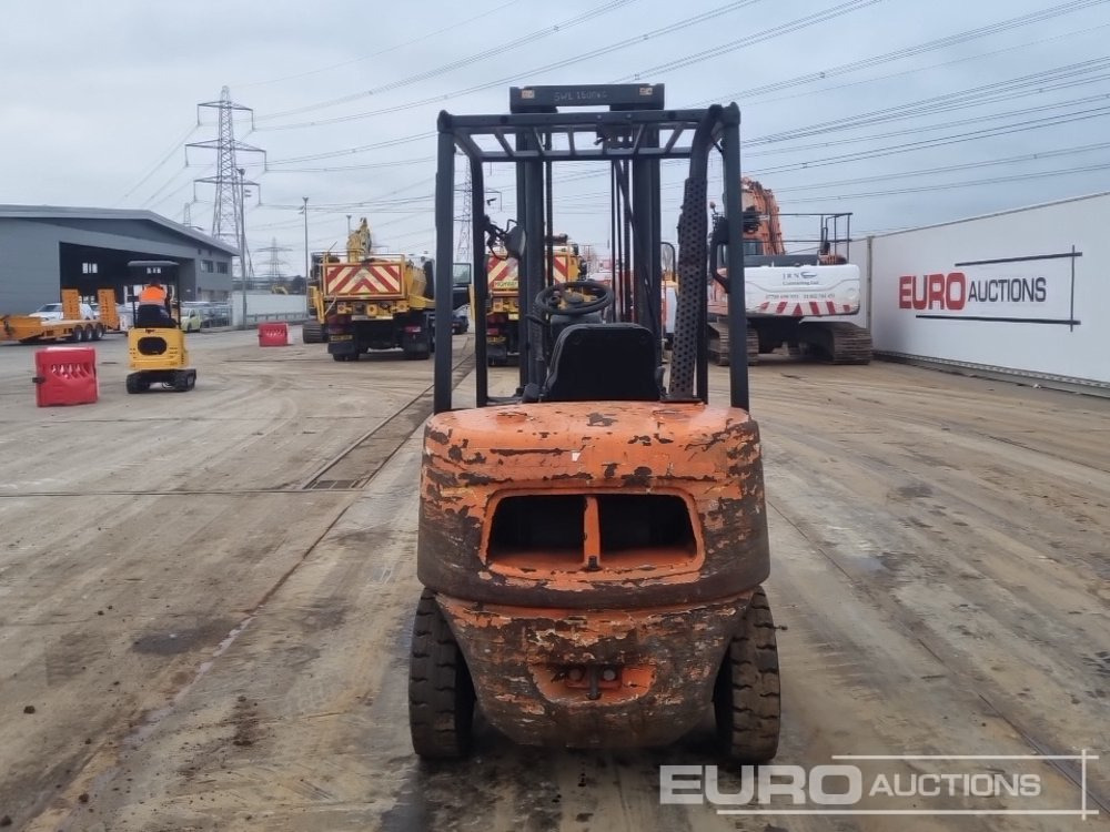 2012 Doosan D30S-5 - Мотокар: снимка 4 2012 Doosan D30S-5 - Мотокар: снимка 4