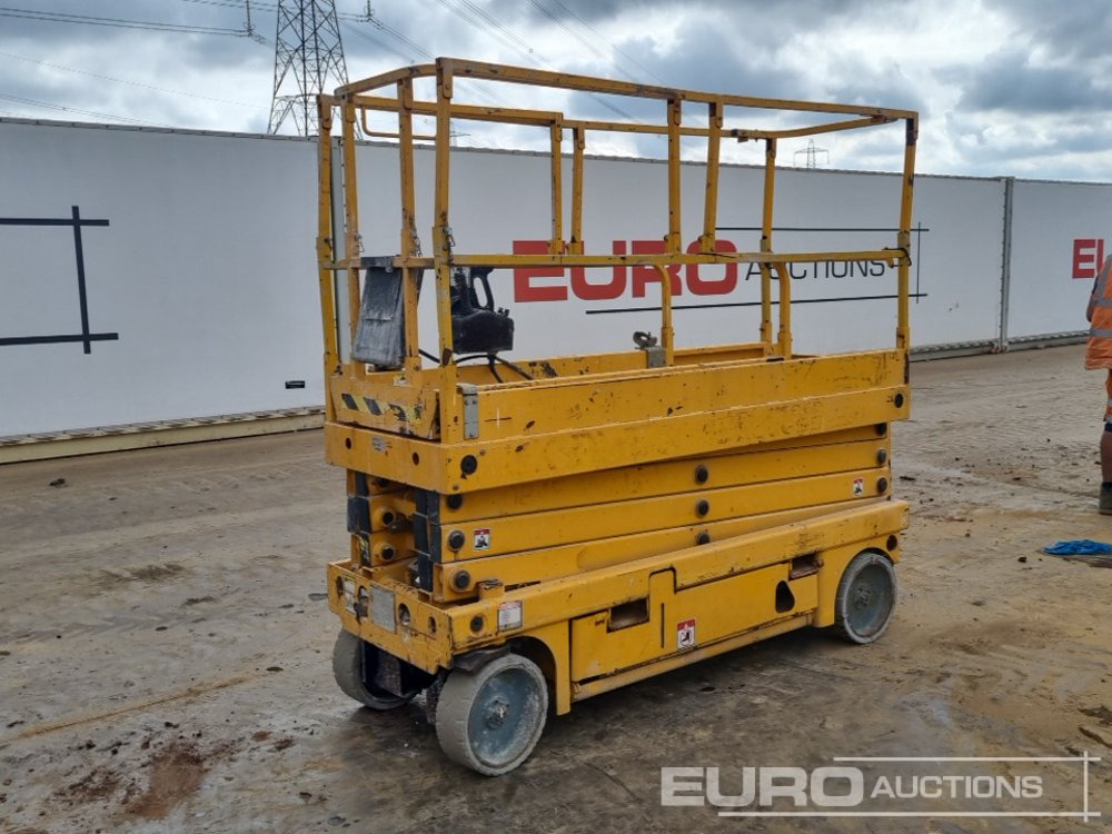 2012 Haulotte Compact 10N - Работна площадка: снимка 1 2012 Haulotte Compact 10N - Работна площадка: снимка 1