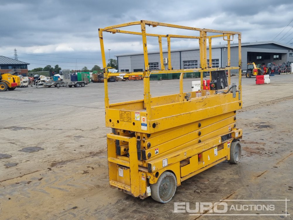 2012 Haulotte Compact 10N - Работна площадка: снимка 5 2012 Haulotte Compact 10N - Работна площадка: снимка 5