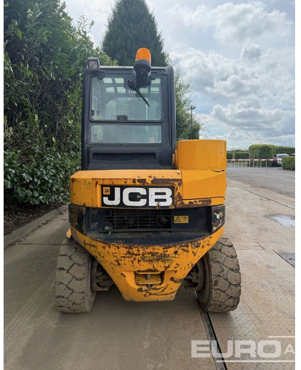 2012 JCB TLT30D - Телескопичен товарач: снимка 4 2012 JCB TLT30D - Телескопичен товарач: снимка 4