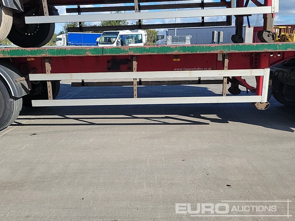 Бордово полуремарке/ Платформа 2012 SDC Tri Axle Flatbed Trailer (3 of): снимка 19
