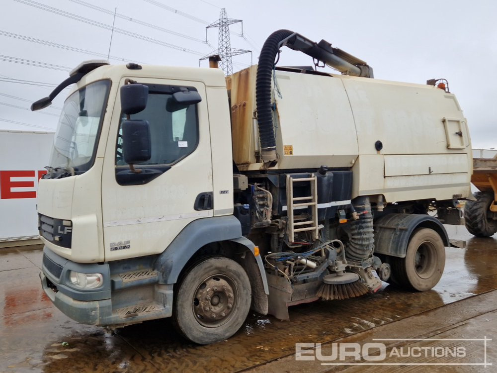 2013 DAF LF55.220 - Мотометачна машина: снимка 1 2013 DAF LF55.220 - Мотометачна машина: снимка 1