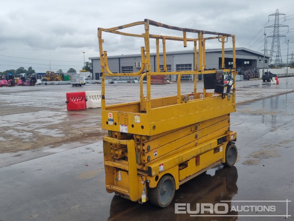 2013 Haulotte Compact 10N - Работна площадка: снимка 5 2013 Haulotte Compact 10N - Работна площадка: снимка 5