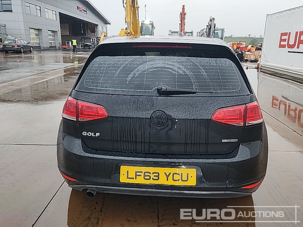 2013 Volkswagen Golf - Лек автомобил: снимка 4 2013 Volkswagen Golf - Лек автомобил: снимка 4