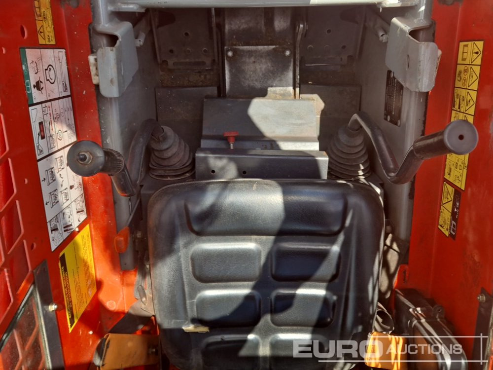 Мини челен товарач 2014 Bobcat S70: снимка 21