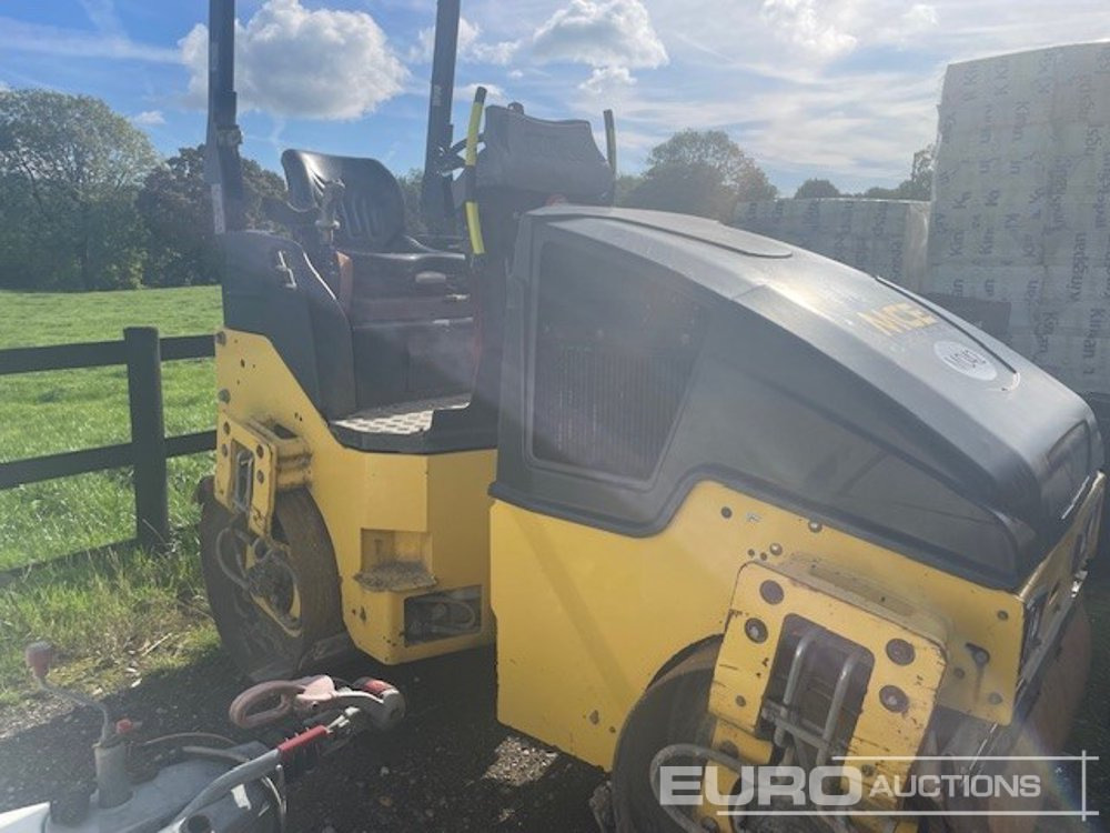 2014 Bomag BW120AD-5 - Валяк: снимка 3 2014 Bomag BW120AD-5 - Валяк: снимка 3