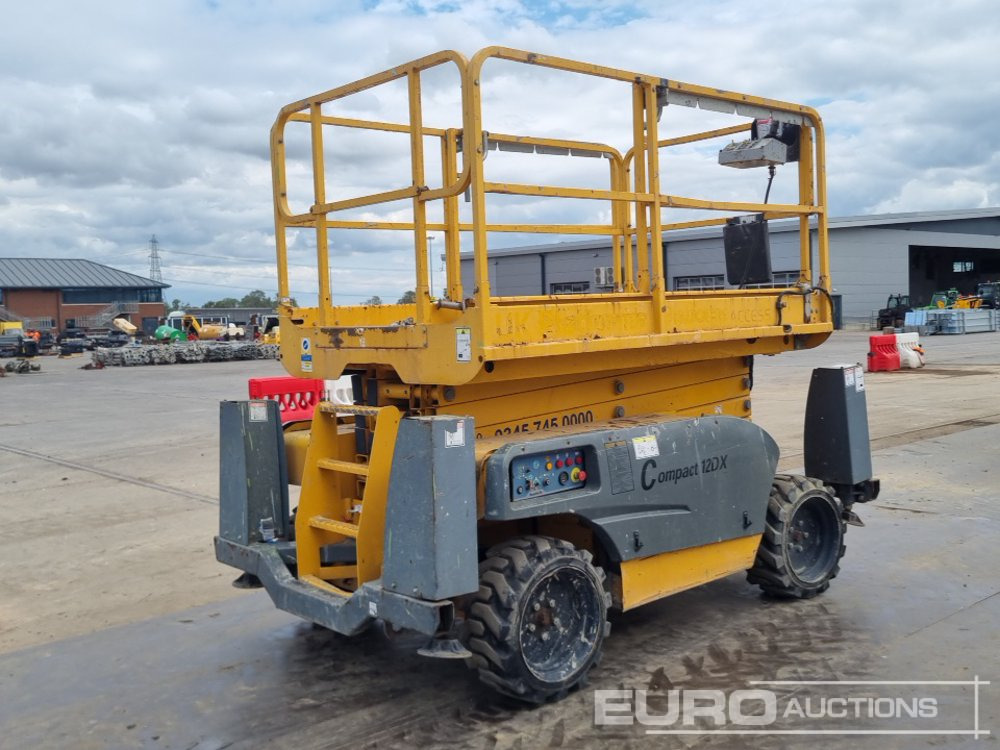 2014 Haulotte Compact 12DX - Работна площадка: снимка 5 2014 Haulotte Compact 12DX - Работна площадка: снимка 5