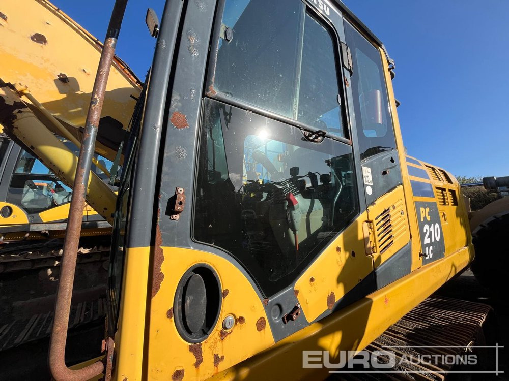 2014 Komatsu PC210LC-10 - Верижен багер: снимка 3 2014 Komatsu PC210LC-10 - Верижен багер: снимка 3