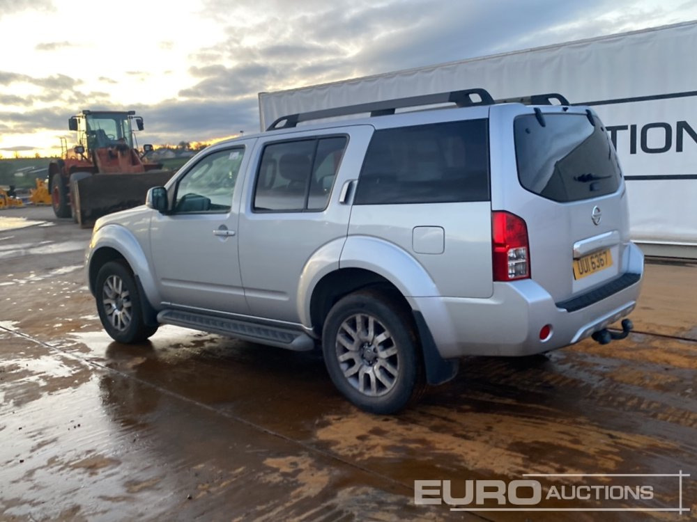 2014 Nissan Pathfinder - Джип: снимка 3 2014 Nissan Pathfinder - Джип: снимка 3