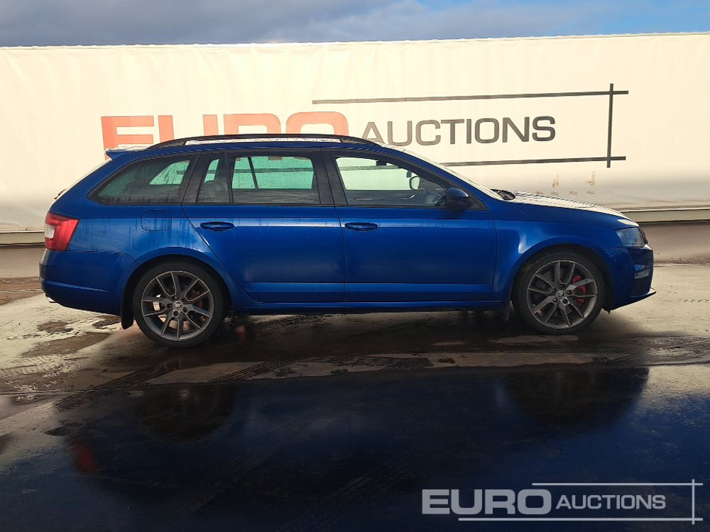 Лек автомобил 2014 Skoda Octavia: снимка 6