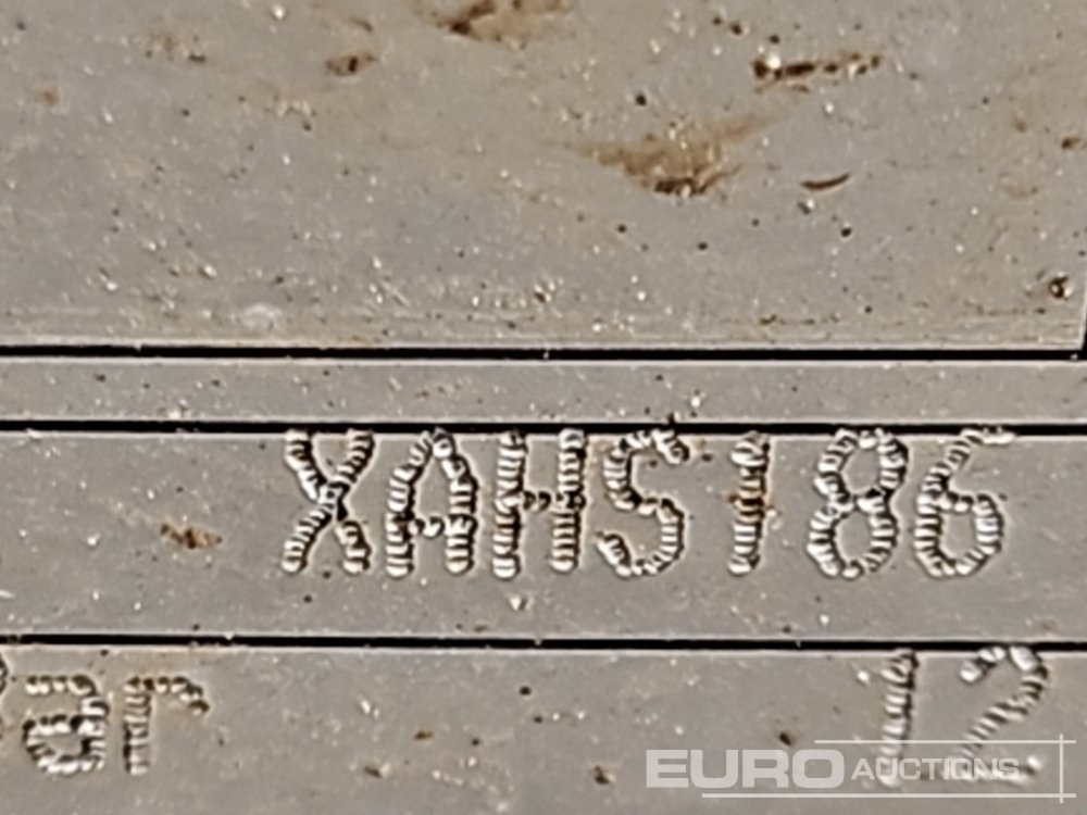 2015 Atlas Copco XAHS186 375CFM - Компресор за въздух: снимка 1 2015 Atlas Copco XAHS186 375CFM - Компресор за въздух: снимка 1