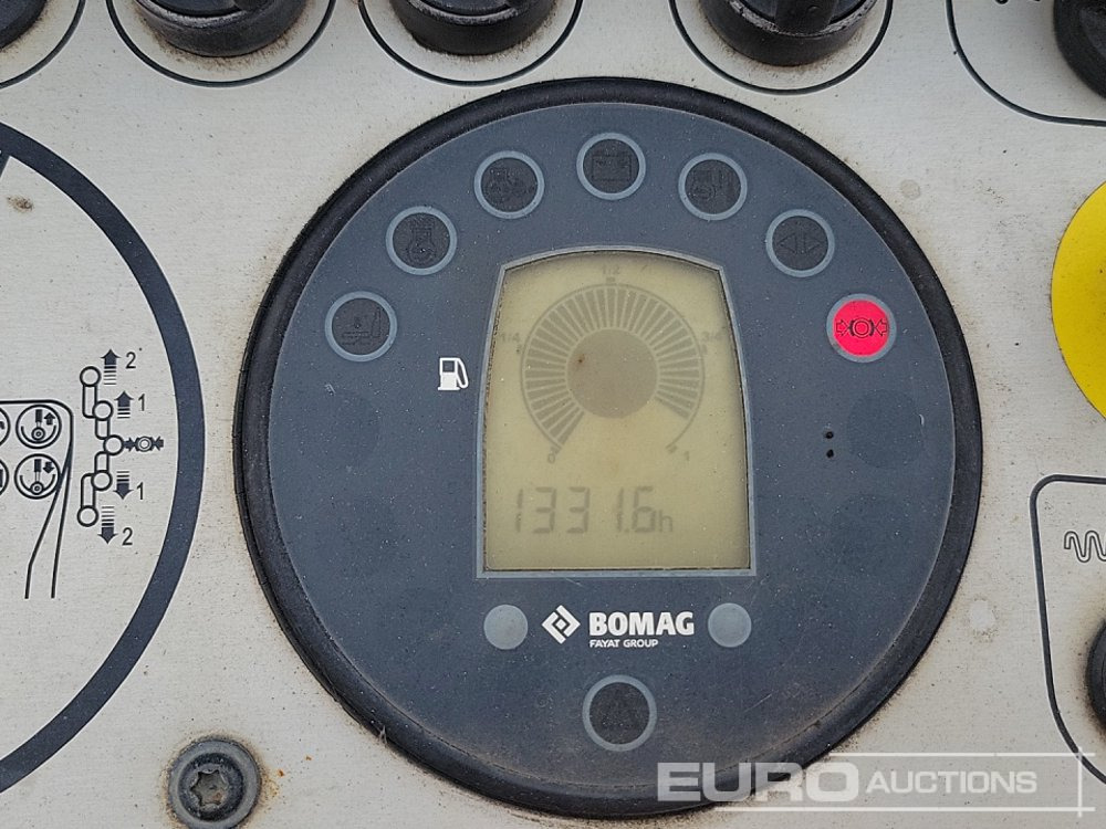 Валяк 2015 Bomag BW120AD-5: снимка 30