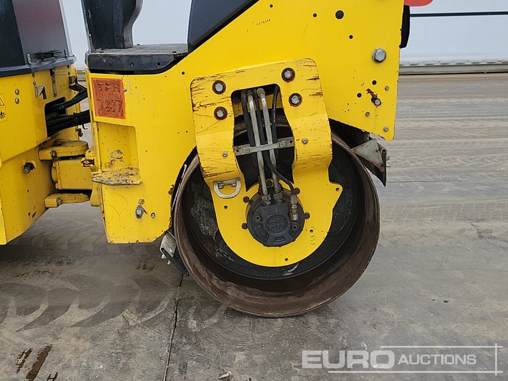 Валяк 2015 Bomag BW120AD-5: снимка 10