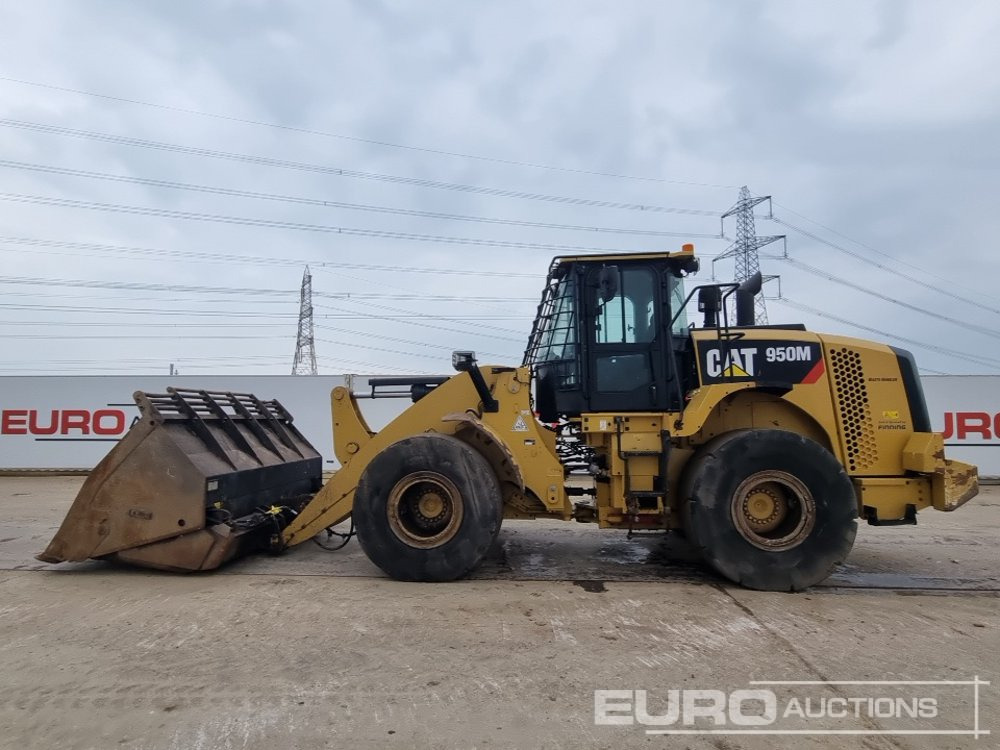 2015 CAT 950M - Колесен товарач: снимка 2 2015 CAT 950M - Колесен товарач: снимка 2