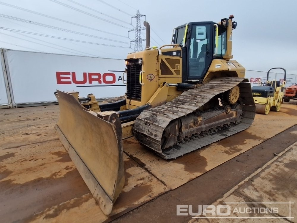 2015 CAT D6N LGP - Булдозер: снимка 1 2015 CAT D6N LGP - Булдозер: снимка 1