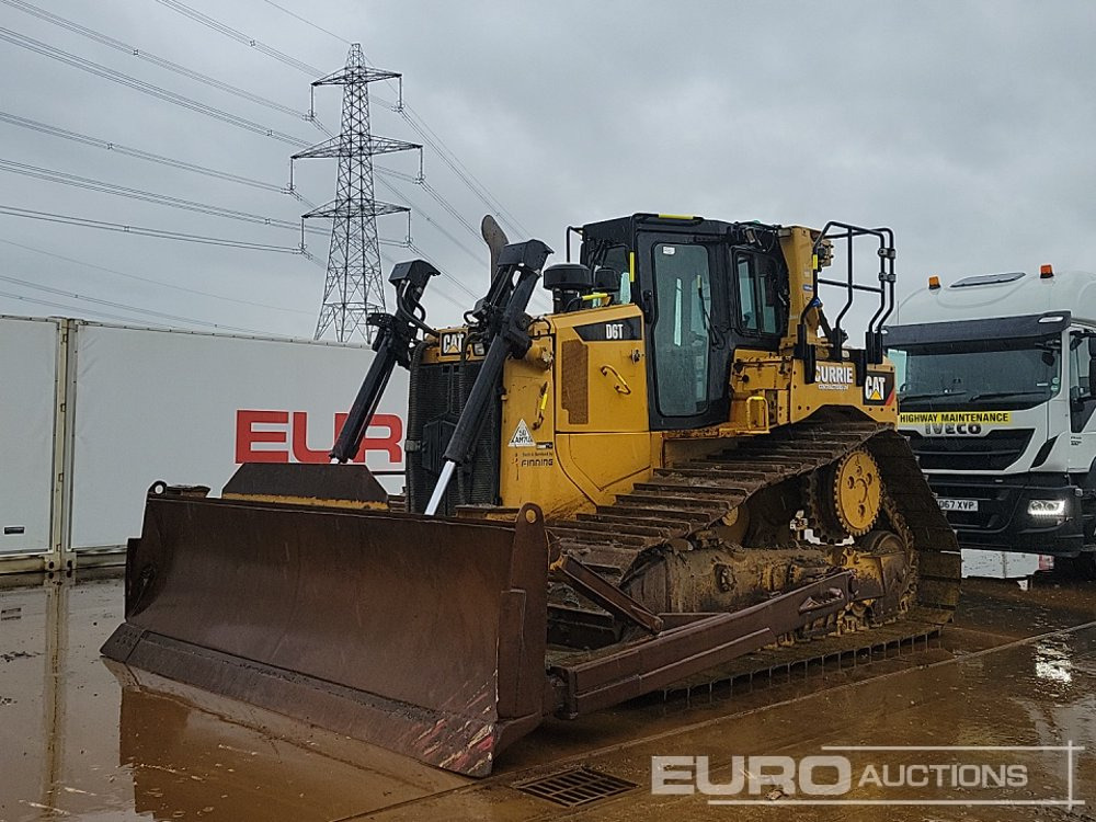 2015 CAT D6T LGP - Булдозер: снимка 1 2015 CAT D6T LGP - Булдозер: снимка 1