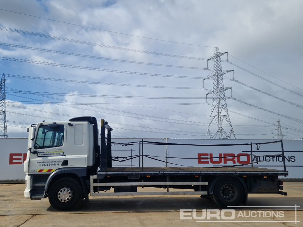2015 DAF CR310 - Бордови камион: снимка 2 2015 DAF CR310 - Бордови камион: снимка 2