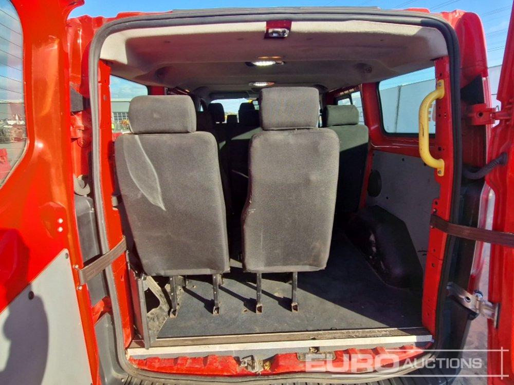 Пътнически бус 2015 Ford Transit Custom 310: снимка 13